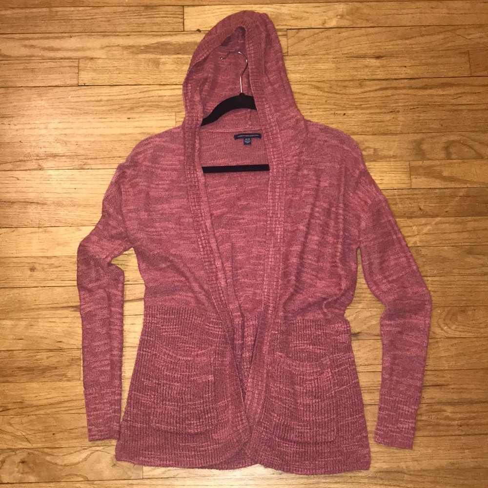 ✨Pink AE Cardigan✨